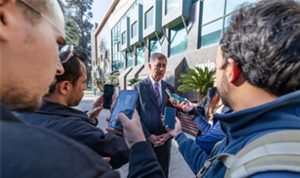 Başkan Tugay’dan Elektrik Fabrikası açıklaması: “İdari ve hukuki itirazları yapacağız”