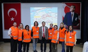 Deprem Uzmanı Moriwaki Ayvalık’ta Uyardı:  “Yapı ve Zemin Güvenliği Hayat Kurtarır”