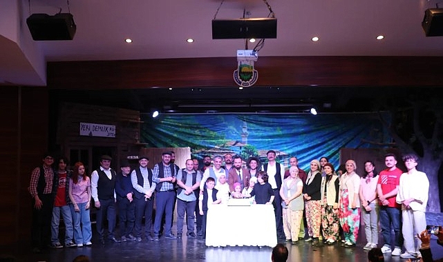 Dünya Tiyatrolar Günü “Komşu Köyün Delisi” İle Kutlandı