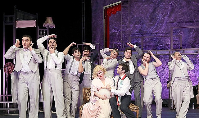 “Gözlerimi Kaparım Vazifemi Yaparım” Bursa Seyircisiyle Buluşuyor