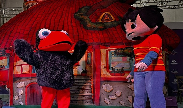 İzmit Kent Meydanı’nda Ramazan dopdolu geçti