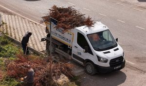 Kartepe’de Bayram Öncesi Kapsamlı Temizlik Dokunuşu
