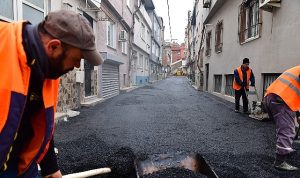 Osmangazi Belediyesi’nden Yeşilova Mahallesi’ne Yeni Asfalt